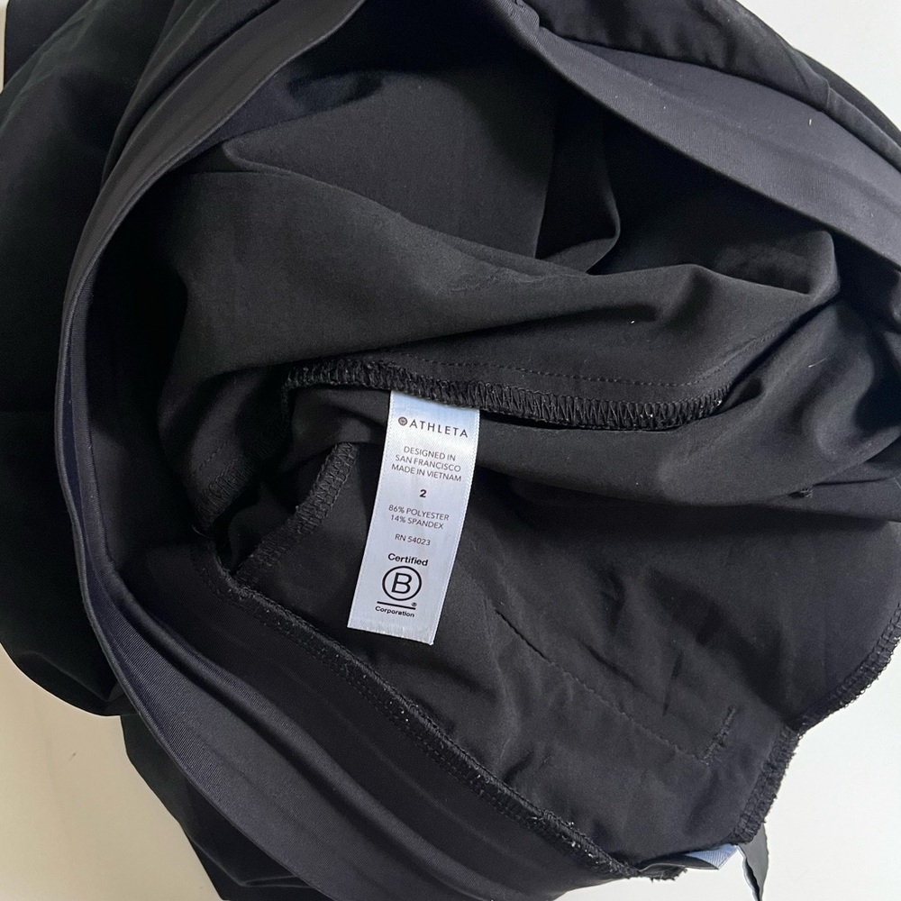 Athleta Venture Hiking Pants Lightweight Travel Jogger Black Size 2 - Picture 9 of 11